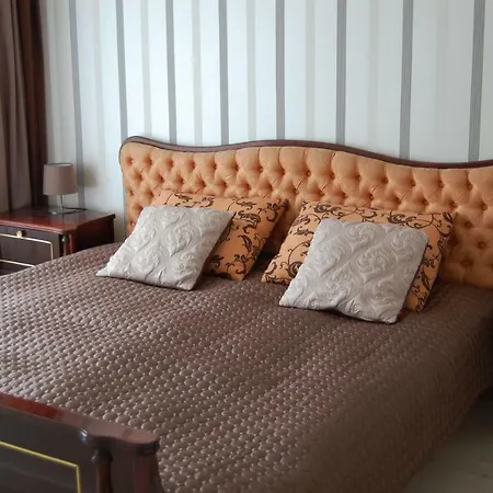 Apartament Z Ogrodem/apartment With Garden * Колобжег