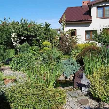 Апартаменты Apartament Z Ogrodem/apartment With Garden *